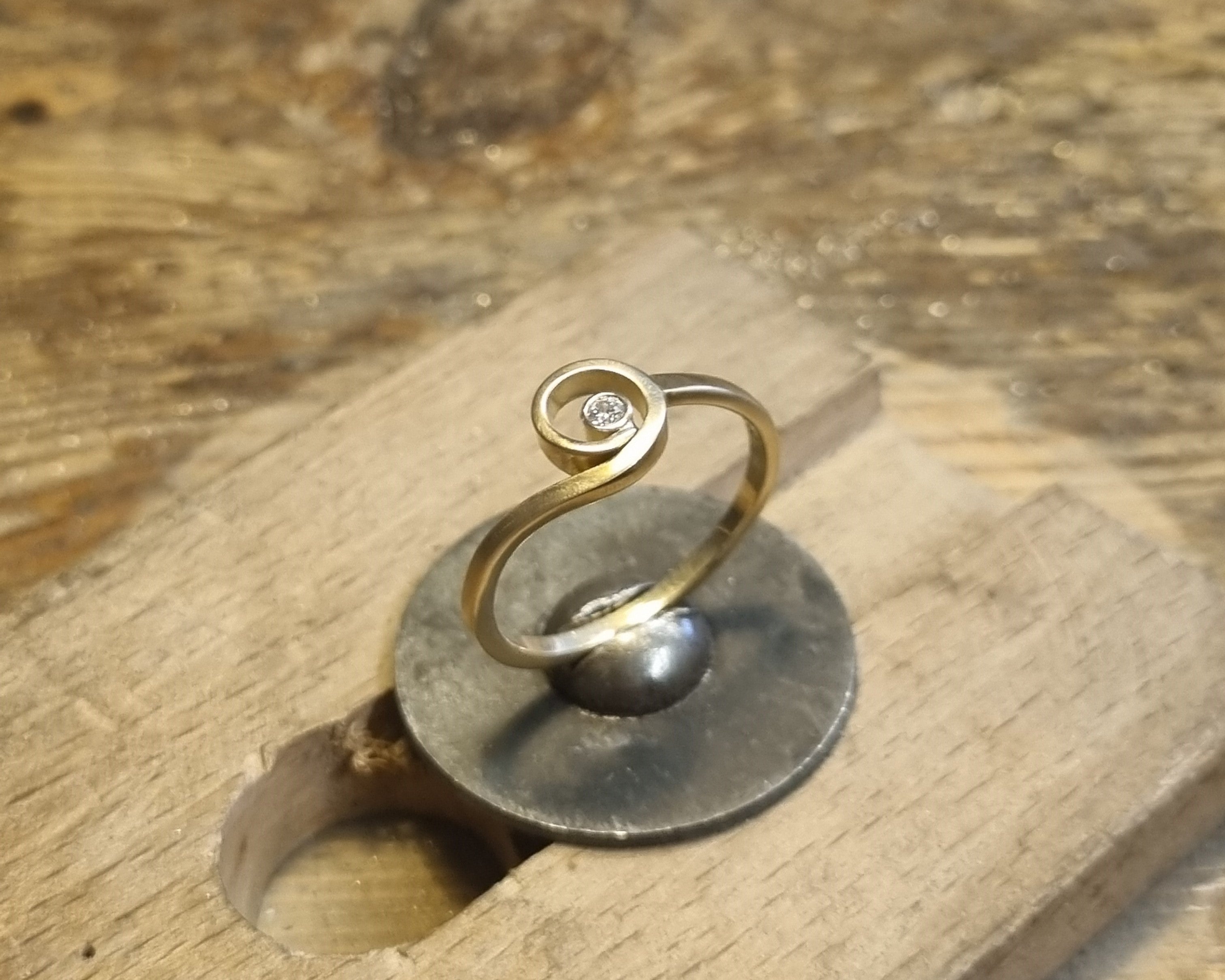 Guld ring