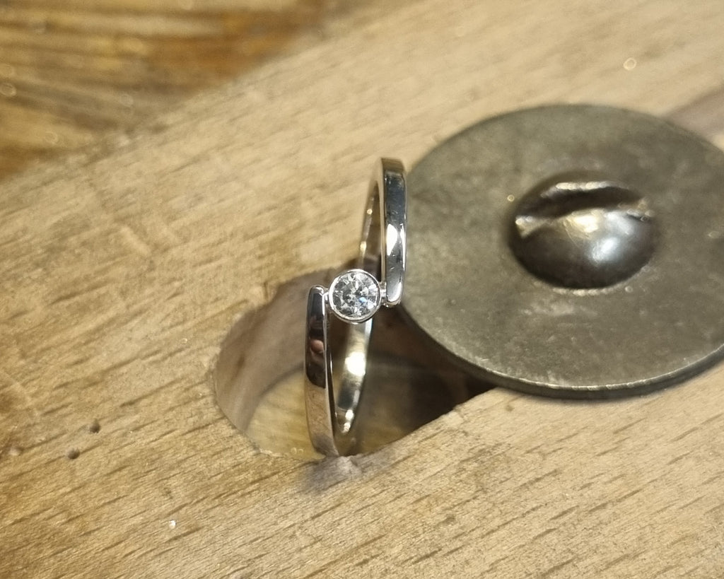 Hvidgulds ring